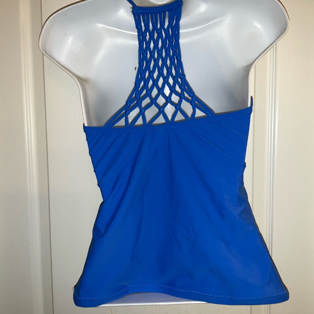Swim top - Picture 2 of 3